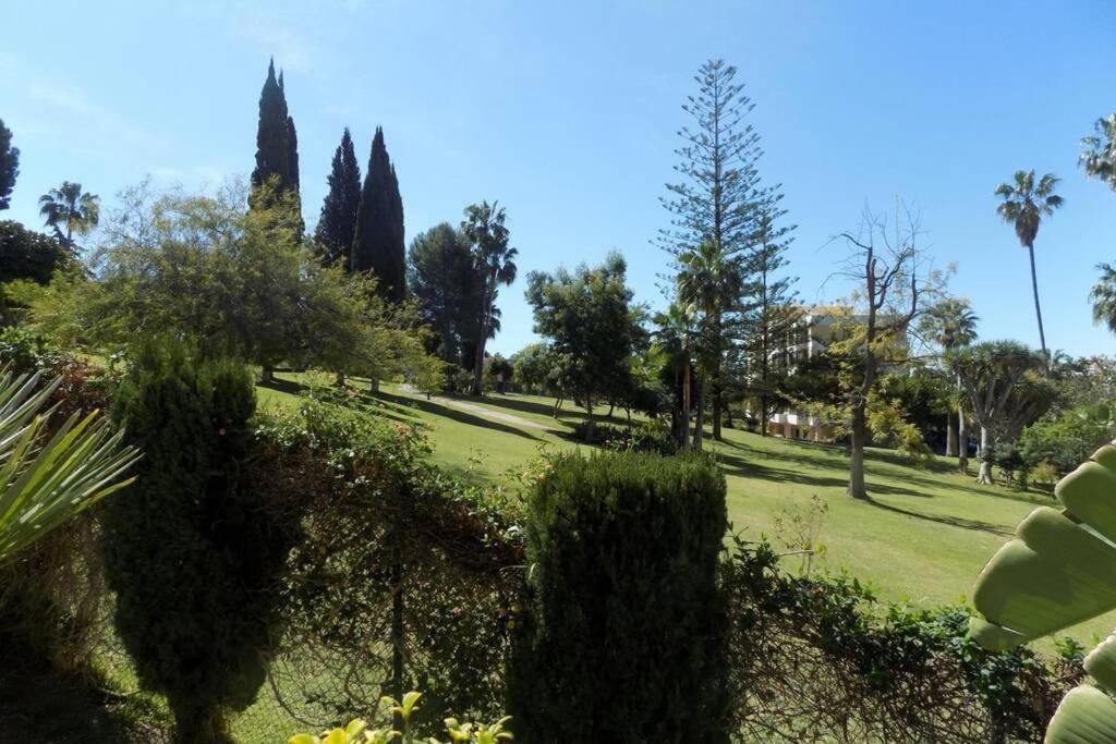Fuente Aloha Apartment Marbella Ngoại thất bức ảnh