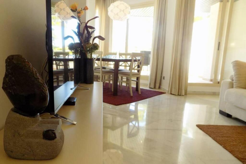 Fuente Aloha Apartment Marbella Ngoại thất bức ảnh