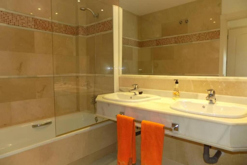 Fuente Aloha Apartment Marbella Ngoại thất bức ảnh